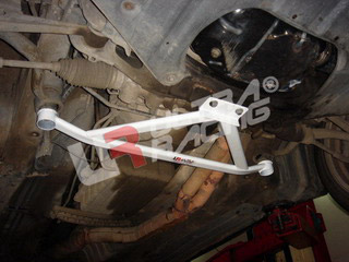 Ultra Racing Front Lower Brace for Lexus IS