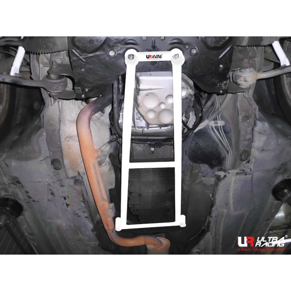Ultra Racing Front Lower Brace for Mercedes C-Class
