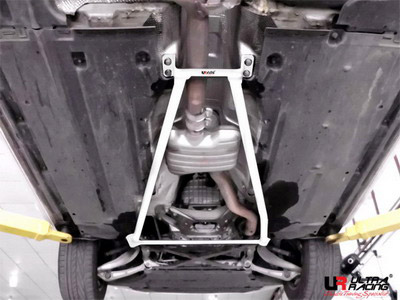 Ultra Racing Mid Lower Brace for Audi A5 (8T/8F)