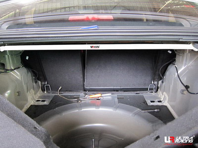 Ultra Racing Rear Strut Brace for Chevrolet Cruze
