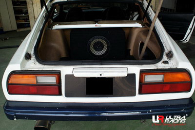 Ultra Racing Rear Strut Brace for Nissan 280ZX