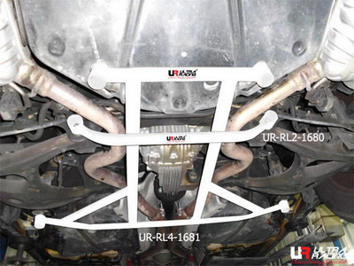 Ultra Racing Rear Lower Brace for Mercedes R-Class