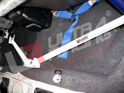 Ultra Racing Interior Brace for Mitsubishi Evo IV (CN9A)