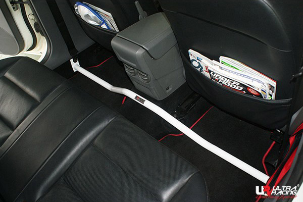 Ultra Racing Interior Brace for Ford Focus Mk 2