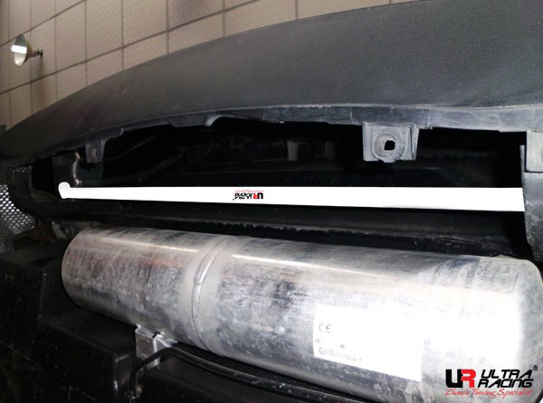 Ultra Racing Rear Frame Brace for Porsche Panamera