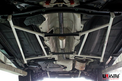 Ultra Racing Side/Other Brace for Mazda 3