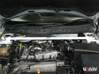 Ultra Racing Front Strut Brace for VW Golf Mk 4 (1J)