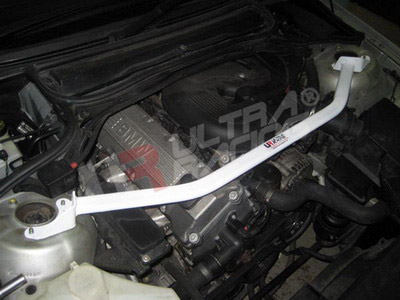 Ultra Racing Front Strut Brace for BMW 3 Series (E46)